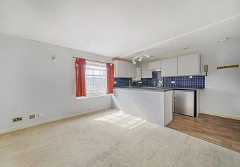 1 bedroom apartment to rent - Reading Road, Henley-On-Thames, RG9 - Property View 1