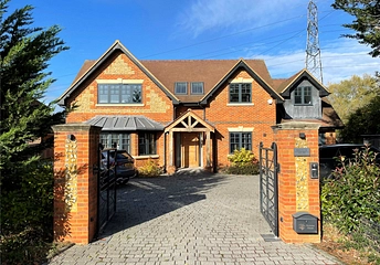 5 bedroom house for sale - Nicholas House, Nelsons Lane, Reading, RG10 - Property View 1