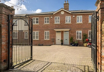 2 bedroom house for sale - West Hill Court, Henley-On-Thames, RG9 - Property View 1