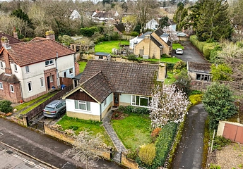 2 bedroom bungalow for sale - Bickerton Road, Headington, Oxford, OX3 - Property View 1