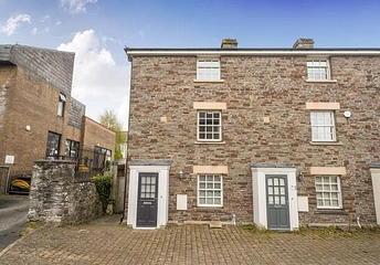 3 bedroom house for sale - De Breos Court, Hay-on-Wye, Hereford, HR3 - Property View 1