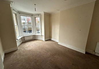 1 bedroom apartment to rent - Maesderwen, Llandrindod Wells, LD1 - Property View 1