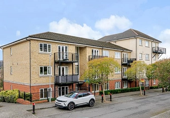 2 bedroom apartment for sale - Ercolani Avenue, High Wycombe, HP13 - Property View 1