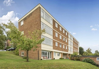 2 bedroom apartment for sale - Green Hill Gate, High Wycombe, HP13 - Property View 1