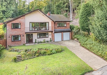 4 bedroom house for sale - Warren Wood Drive, High Wycombe, HP11 - Property View 1