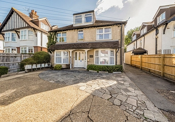 6 bedroom house for sale - Hughenden Road, High Wycombe, Buckinghamshire, HP13 - Property View 1