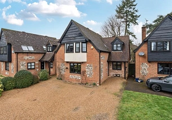4 bedroom house for sale - Turners Drive, High Wycombe, HP13 - Property View 1