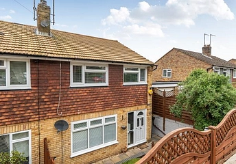 3 bedroom house for sale - Arundel Road, High Wycombe, HP12 - Property View 1