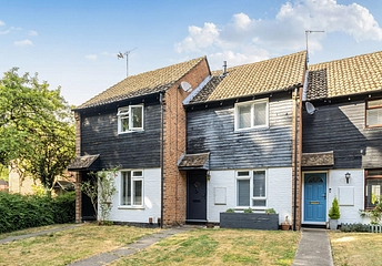2 bedroom house for sale - Portway Drive, High Wycombe, HP12 - Property View 1