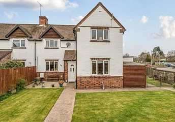 3 bedroom house for sale - Castle Road, Presteigne, LD8 - Property View 1
