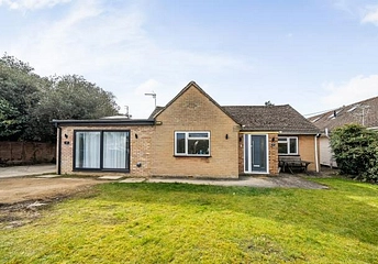 2 bedroom bungalow for sale - Oxford Road, Kidlington, OX5 - Property View 1