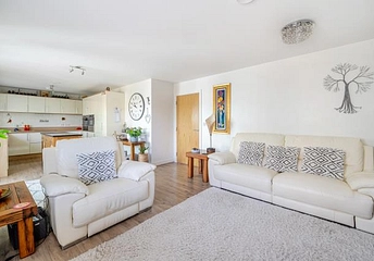 2 bedroom bungalow for sale - Highnam Crescent, Clee Hill, Ludlow, SY8 - Property View 1