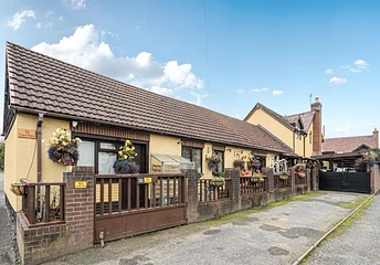 3 bedroom barn conversion for sale - Bucknell, SY7 - Property View 1