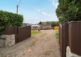 2 bedroom bungalow for sale - Bucknell, Shropshire, SY7 - Property View 1
