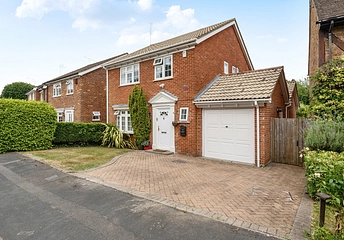 4 bedroom house for sale - Highwayman's Ridge, Windlesham, GU20 - Property View 1