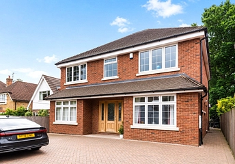 4 bedroom house for sale - Ambleside Road, Lightwater, Surrey, GU18 - Property View 1