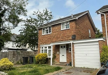 3 bedroom house to rent - Windle Close, Windlesham, Surrey, GU20 - Property View 1