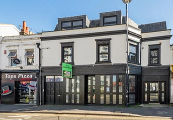 3 bedroom apartment for sale - Queen Street, Maidenhead, SL6 - Property View 1