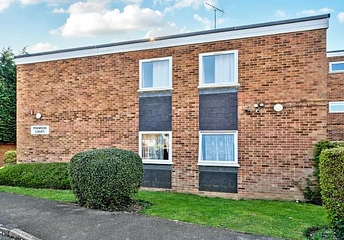 3 bedroom apartment to rent - Penwood Court, Maidenhead, SL6 - Property View 1