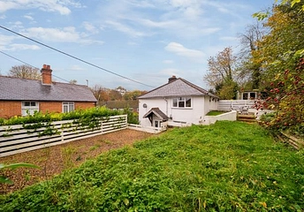 3 bedroom house for sale - Swan Street, Kingsclere, Newbury, RG20 - Property View 1