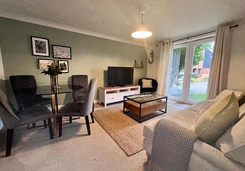 2 bedroom apartment for sale - Gould Close, Newbury, RG14 - Property View 1