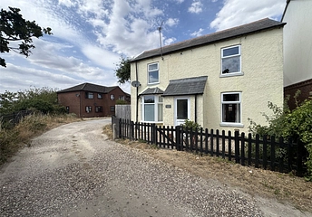 2 bedroom house for sale - Gordon Road, Newbury, RG14 - Property View 1