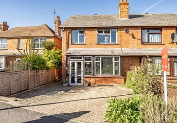3 bedroom house for sale - Kings Road, Newbury, RG14 - Property View 1