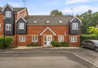 2 bedroom apartment for sale - Cormorant Wood, Newbury, RG14 - Property View 1