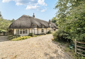 4 bedroom cottage for sale - Harts Lane, Burghclere, Newbury, RG20 - Property View 1