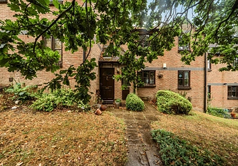 2 bedroom apartment for sale - Green Ridges, Headington, Oxford, OX3 - Property View 1