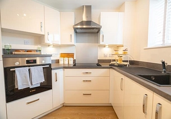 2 bedroom apartment for sale - 75% Share Of Apartment 48, William House, Thatcham, RG19 - Property View 1