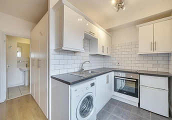 studio to rent - Castle Hill, Reading, RG1 - Property View 1