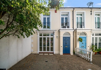 2 bedroom house to rent - Spring Mews, Richmond, TW9 - Property View 1