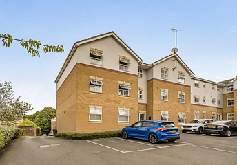 2 bedroom apartment for sale - Elm Park, Reading, Berkshire, RG30 - Property View 1