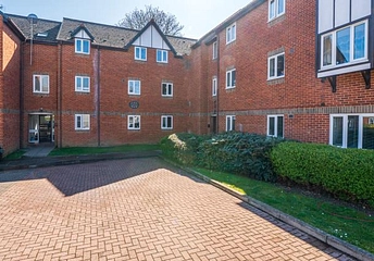2 bedroom apartment for sale - Rembrandt Way, Reading, RG1 - Property View 1