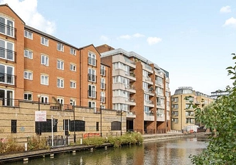 2 bedroom apartment for sale - Crane Wharf, Reading, RG1 - Property View 1