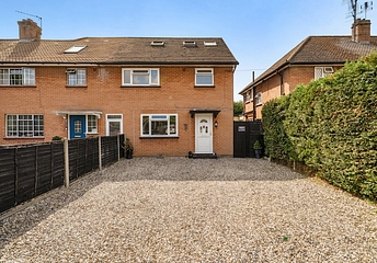 5 bedroom property for sale - Western Avenue, Egham, Surrey, TW20 - Property View 1
