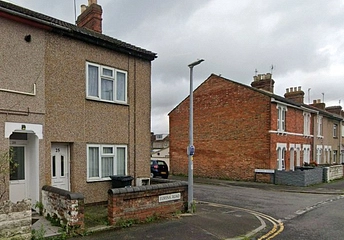 2 bedroom house to rent - Elmina Road, Swindon, Wiltshire, SN1 - Property View 1