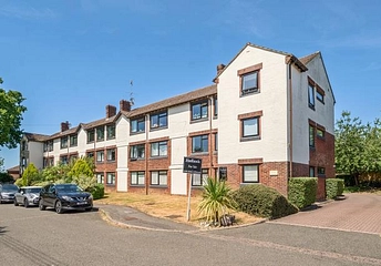2 bedroom apartment to rent - Woodley Court, Highmoor, Amersham, HP7 - Property View 1