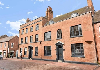 1 bedroom apartment to rent - High Street, Chesham, HP5 - Property View 1