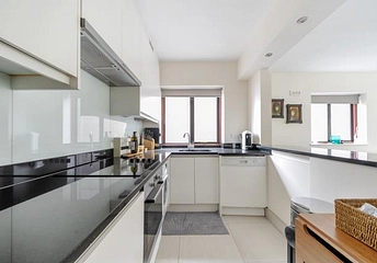2 bedroom apartment to rent - St. Edmunds Terrace, London, NW8 - Property View 1