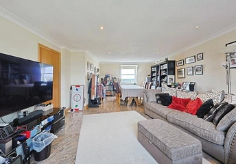 3 bedroom apartment to rent - St. Johns Wood Park, London, NW8 - Property View 1