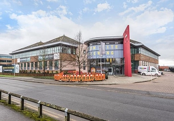 1 bedroom apartment to rent - Bath Road, Slough, SL1 - Property View 1