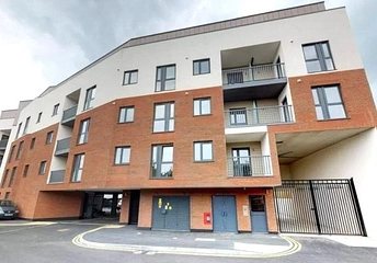 1 bedroom apartment to rent - Lyons Way, Slough, SL2 - Property View 1