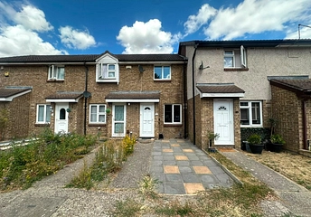 2 bedroom house to rent - Frogmore Close, Slough, Berkshire, SL1 - Property View 1