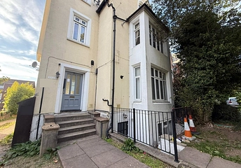 1 bedroom apartment to rent - Upton Park, Slough, Berkshire, SL1 - Property View 1