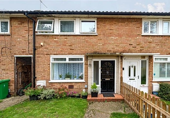 3 bedroom house for sale - Parry Green North, Slough, SL3 - Property View 1