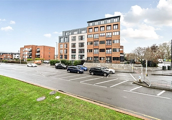 2 bedroom apartment for sale - Park House Apartments, 15 Bath Road, Slough, SL1 - Property View 1