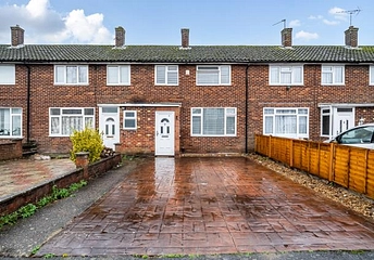 3 bedroom house for sale - Perryman Way, Slough, SL2 - Property View 1