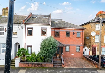 business unit for sale - Park Street, Slough, SL1 - Property View 1